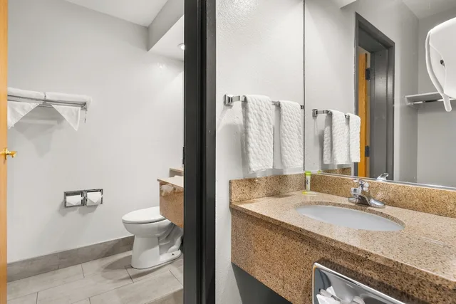 غرفة بسرير كينج، Americas Best Value Inn Prescott Valley 8/10