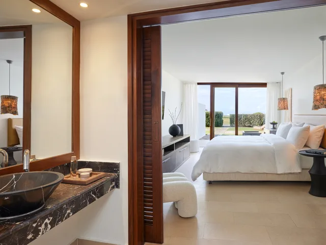 بنغل فاخر، Amirandes, A Resort to Live 3/3
