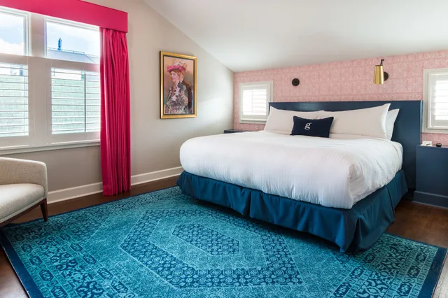 Roosevelt, Deluxe, Single, King Bed، Germantown Inn 4/10