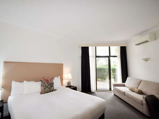Studio, Mercure Hunter Valley Gardens 2/10