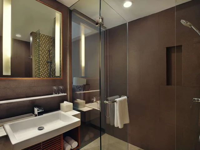 غرفة سوبيريور بسرير كينج، MERCURE BALI LEGIAN 6/7