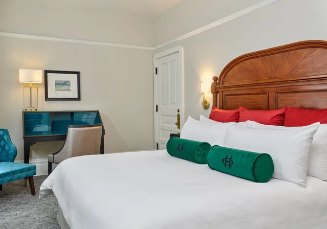 غرفة كلاسيكية سوبيريور بسرير كوين، The Oxford Hotel 3/9