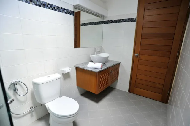 غرفة سوبيريور بسرير كينج، Aquarius Beach Hotel 2/2