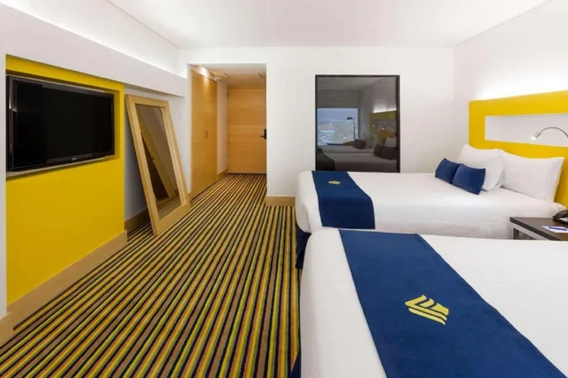 غرفة تنفيذية بسريرين منفصلين، Wyndham Bogota 1/1
