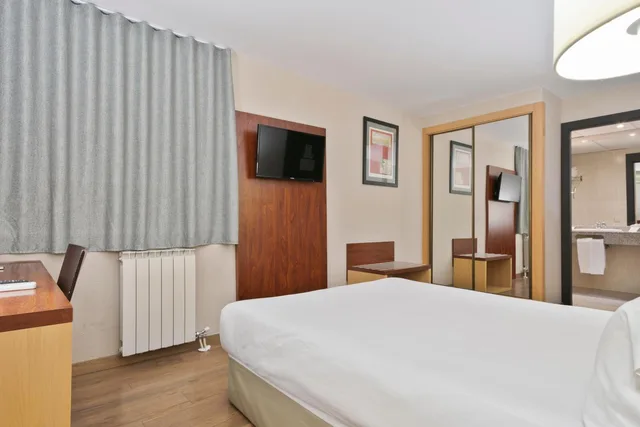 غرفة داخلية بسرير مزدوج بدون إطلالة، Hotel Best Andorra Center 1/10