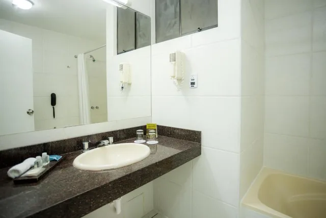 غرفة بسرير مزدوج، Wyndham Costa Del Sol Chiclayo 4/4