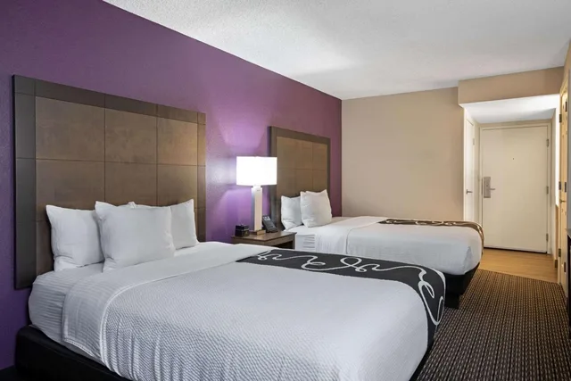 Deluxe, 2 Queen Beds, La Quinta Inn & Suites by Wyndham Rancho Cordova Sacramento 7/9