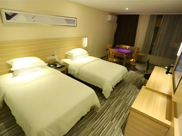جناح، City Comfort Inn (Guangzhou Zhongluotan Culture Square) 2/2