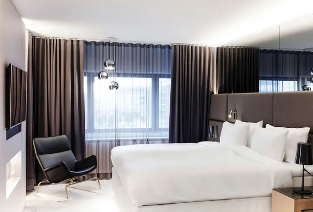 جناح جونيور بسرير كينج، Radisson Blu Royal Hotel 1/6