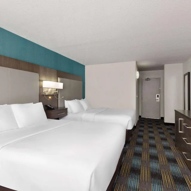 غرفة بسريرين مزدوجين، Wingate by Wyndham Kansas City 4/7