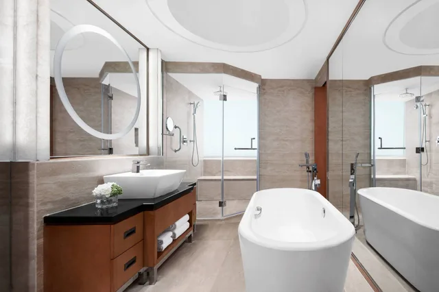 Executive, 2 Double Beds, Marriott Suzhou 7/10