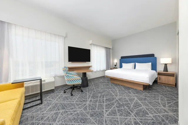 استوديو بسرير كينج، Hampton Inn & Suites Little Rock Airport 1/3