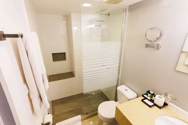 غرفة قياسية بسريرين كوين بإطلالة على المرفأ، Brion City Hotel, BW Signature Collection 5/5
