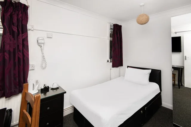 غرفة قياسية مفردة، OYO Chriss Motel 2/9
