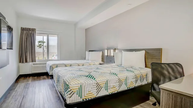 غرفة قياسية بسريرين مزدوجين، Motel6 Highland, CA – San Bernardino – East 3/10