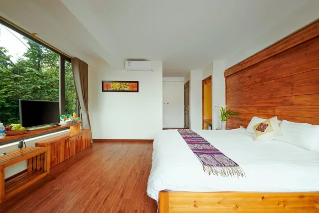 Senior, Double Bed, Panoramic City View, Balcony، Sapa Village Hotel 2/10