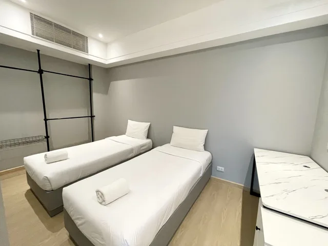 جناح سيغنتشر بسرير كينج وسريرين منفصلين، Boss Mansion Residence 3/6