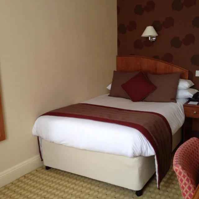 غرفة ديلوكس مفردة، Crown And Mitre Hotel Sure Hotel Collection By Best Western 1/9