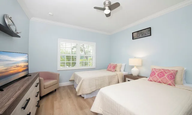شقة سكنية بسرير كينج وسريرين منفصلين، Grandview Condominiums 2/10