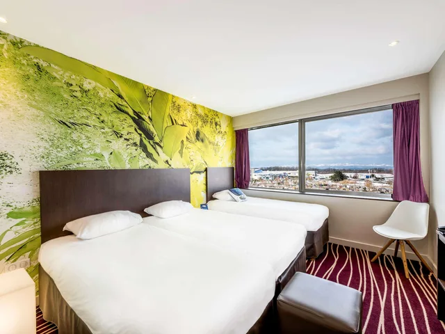 Standard, 3 Beds, Ibis Styles Saint Julien En Genevois Vitam 5/5
