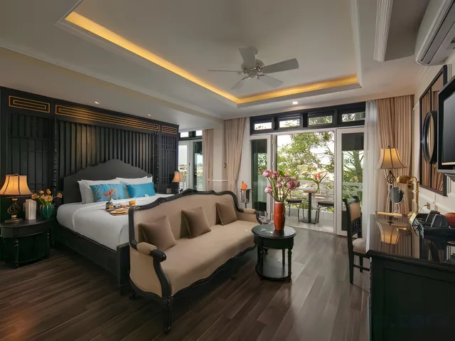Gold, Suite, Panoramic View, Balcony، Golden Holiday Hoi An Hotel 1/1