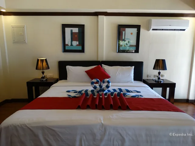 جناح شهر العسل بسريرين منفصلين، Anda White Beach Resort 2/5