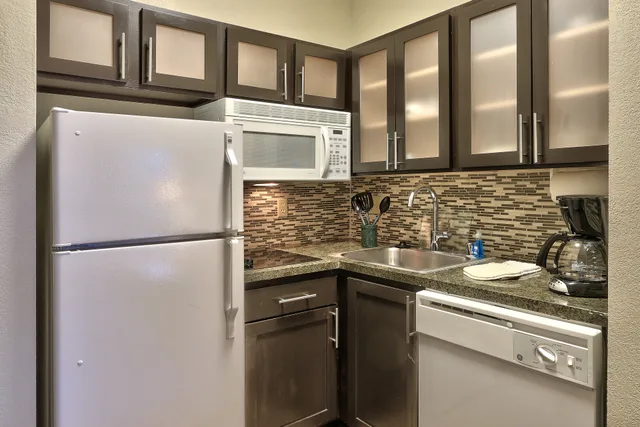 غرفة قياسية، Staybridge Suites Albuquerque North 2/2