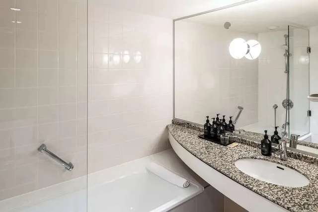 غرفة جونيور بسرير كينج، Van Der Valk Hotel Paris Cdg Airport 3/4