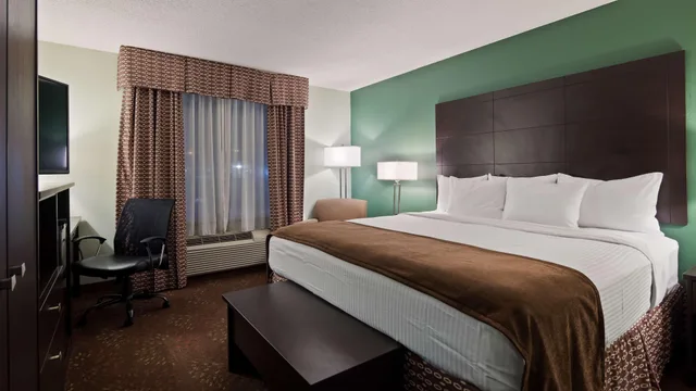 غرفة، Best Western Plus Columbia Inn 1/8