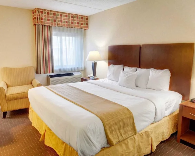 غرفة بسرير كينج، Quality Inn Jessup - Columbia South Near Fort Meade 1/5