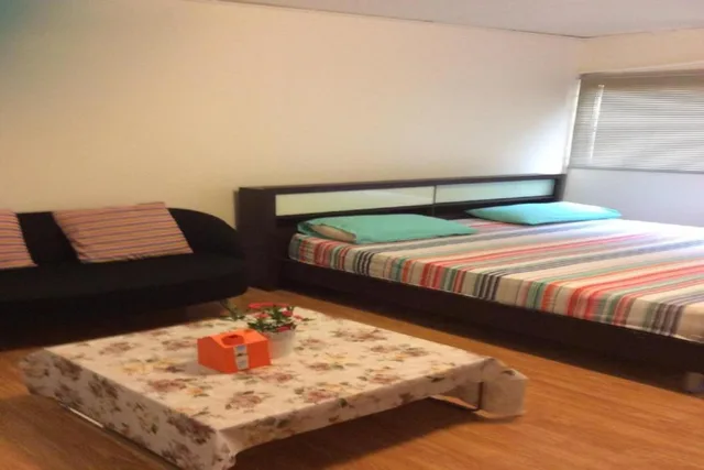 Standard, Queen Bed, Poppular Palace Don Mueang Bangkok 2/2