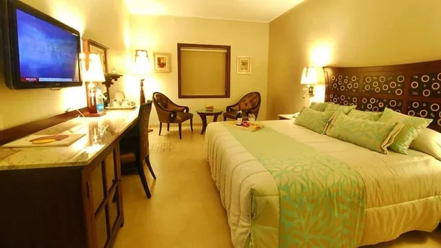 غرفة ديلوكس بسرير مزدوج، Sai Palace Hotel 1/3