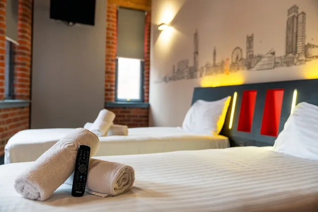 غرفة قياسية بسريرين منفصلين لذوي الإعاقة، easyHotel Manchester City Centre 3/10