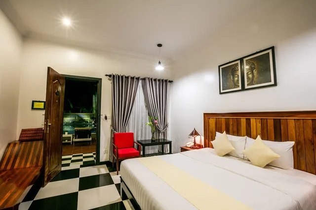 غرفة بريميير ديلوكس بإطلالة على المسبح بشرفة، Asanak D'angkor Boutique Hotel 1/5