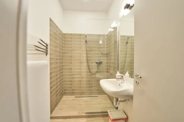 شقة بريميوم بسرير كوين بشرفة بغرفة نوم واحدة مع أريكة، Villa Oliver 2 6/7