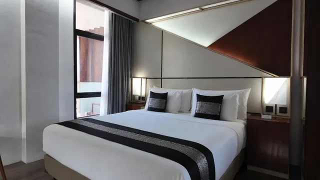 غرفة تنفيذية، Rayz Umm Hotel 4/9