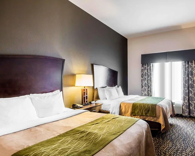 غرفة بسريرين كوين، Comfort Inn & Suites Alva OK 1/1