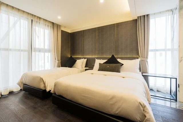 غرفة بسرير مزدوج وسرير فردي، Hotel The May Jongno 2/10