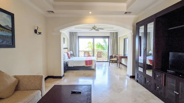 غرفة كومفورت بسرير كوين بإطلالة على الحديقة، Olalani Resort and Condotel 3/3