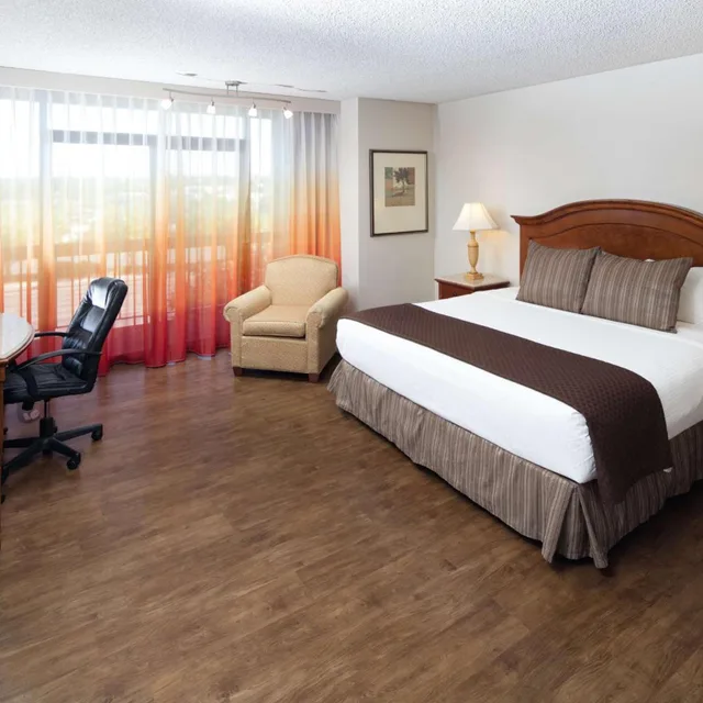 غرفة بريميوم بسرير كينج بشرفة، Red Lion Hotel Boise Downtowner 3/8