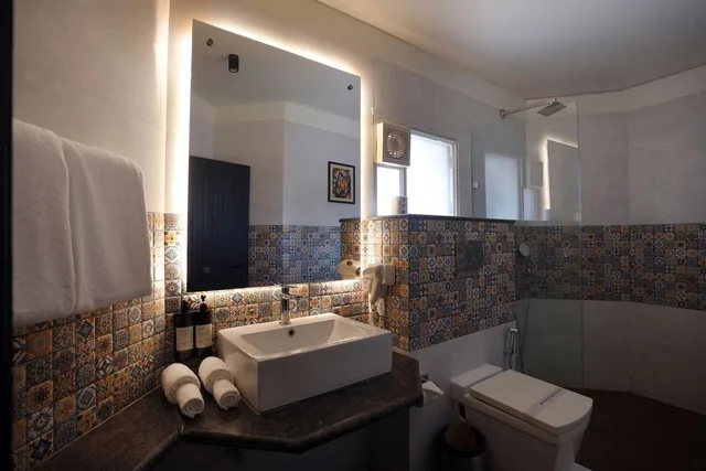 غرفة بريميوم بسريرين منفصلين بمطبخ صغير، Resort Country Club, Manesar-WorldHotels Distinctive 3/3