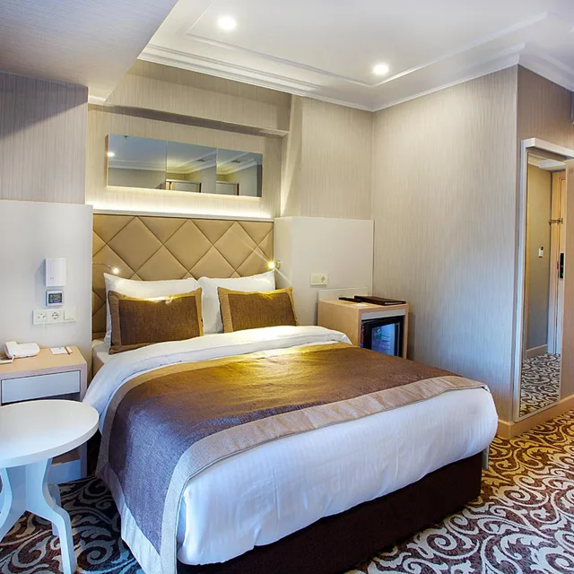 غرفة بسرير مزدوج، Alpinn Hotel 5/6