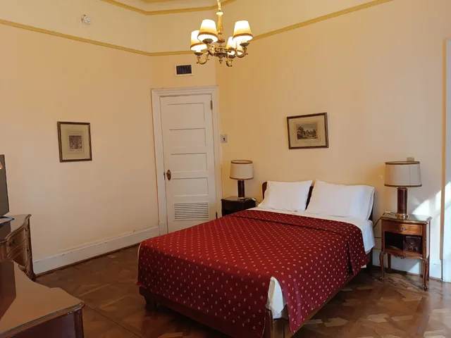 غرفة عائلية رباعية، Gran Hotel Bolivar 2/6