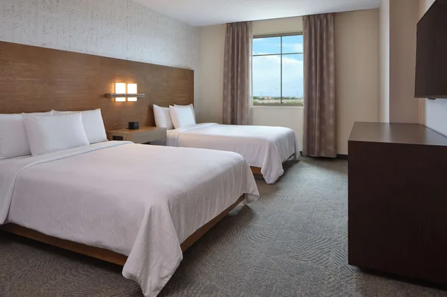 جناح بسريرين كوين مع أريكة لذوي الإعاقة، Embassy Suites By Hilton Oahu Kapolei 1/3