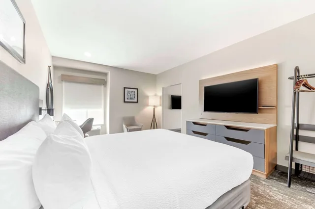 غرفة قياسية بسرير كينج، Kiota Inn & Event Center Sutter Creek, an Ascend Collection Hotel 5/10