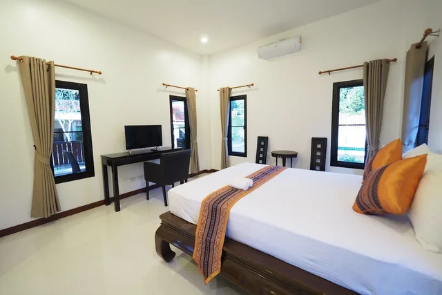 1 Bedroom, Superior, Queen Bed, Garden View, Patio, Chanapah Residence 2/6