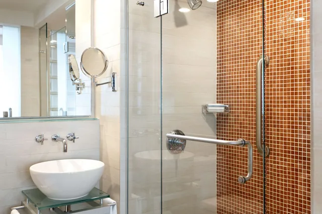 Deluxe, Murphy Bed, Queen Bed, Balcony، Doubletree By Hilton Hotel San Juan 9/10