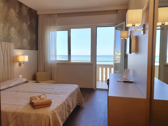 غرفة بسريرين منفصلين، HOTEL BENINI 2/4