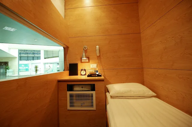 غرفة أساسية مفردة بسرير فردي، VATC SleepPod Terminal 2 2/5