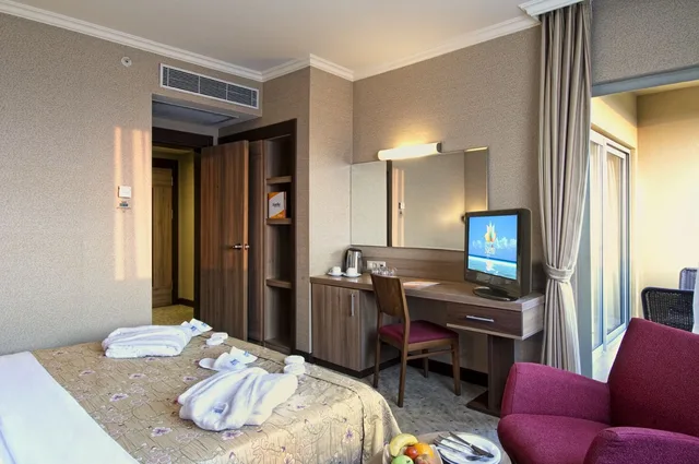 غرفة قياسية بسريرين منفصلين، Sueno Beach Side 5/7
